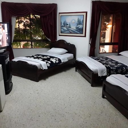 Hotel Ejecutivo Pereira Dış mekan fotoğraf