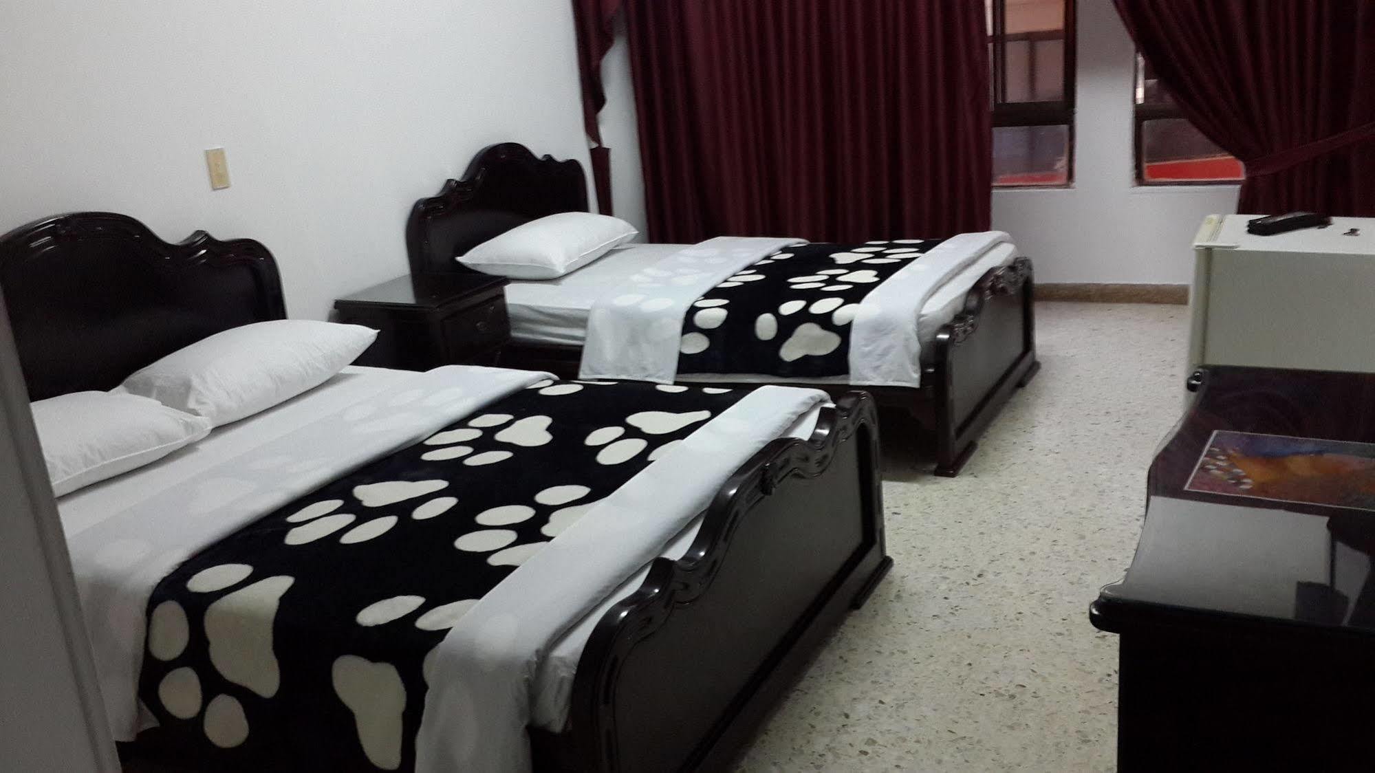 Hotel Ejecutivo Pereira Dış mekan fotoğraf