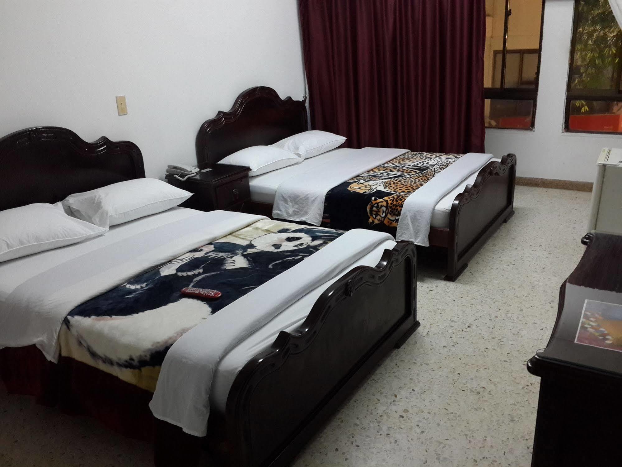 Hotel Ejecutivo Pereira Dış mekan fotoğraf