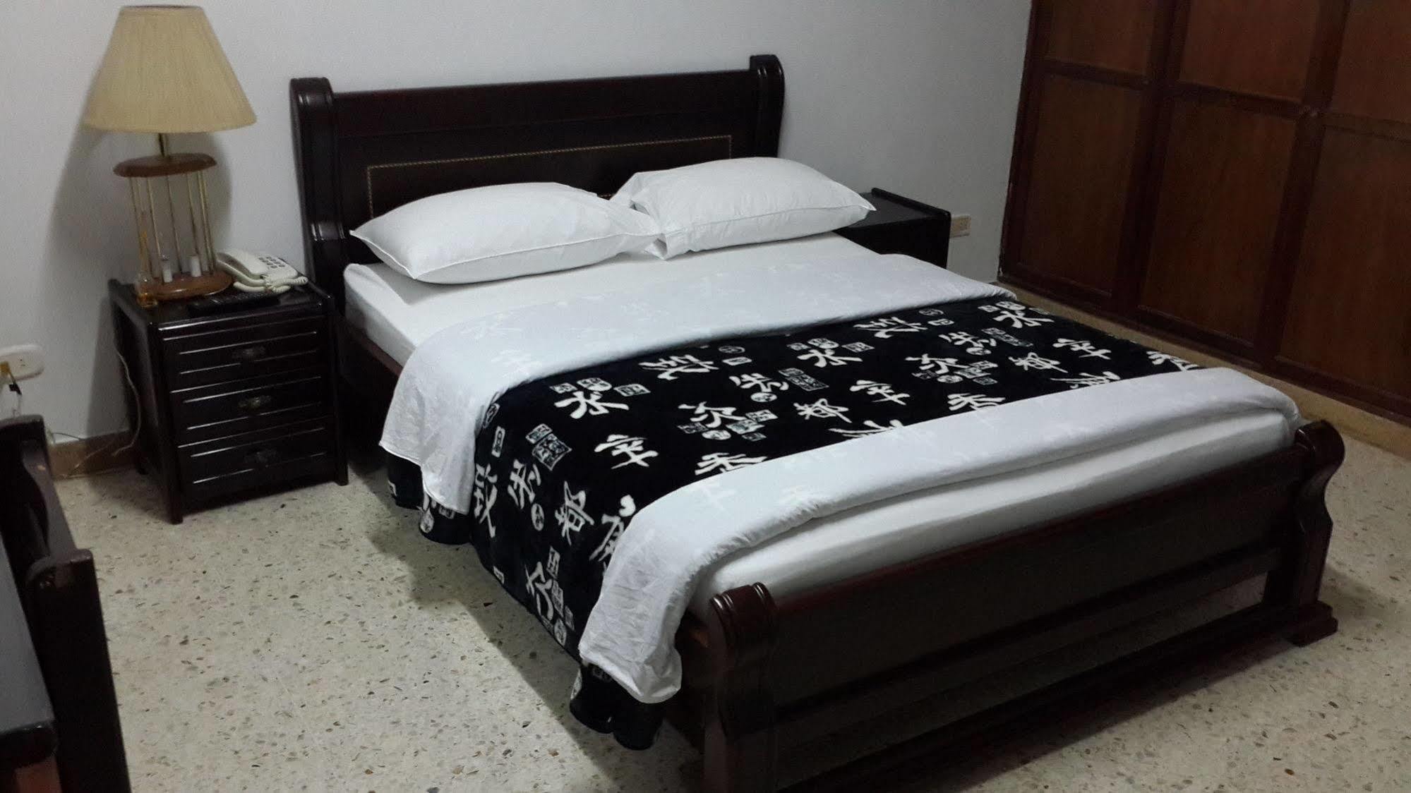 Hotel Ejecutivo Pereira Dış mekan fotoğraf